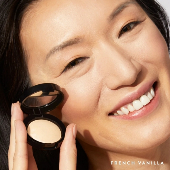 🦋 Laura Geller Baked Natural Glow Highlighter in 3 shades!!! - Picture 4 of 11